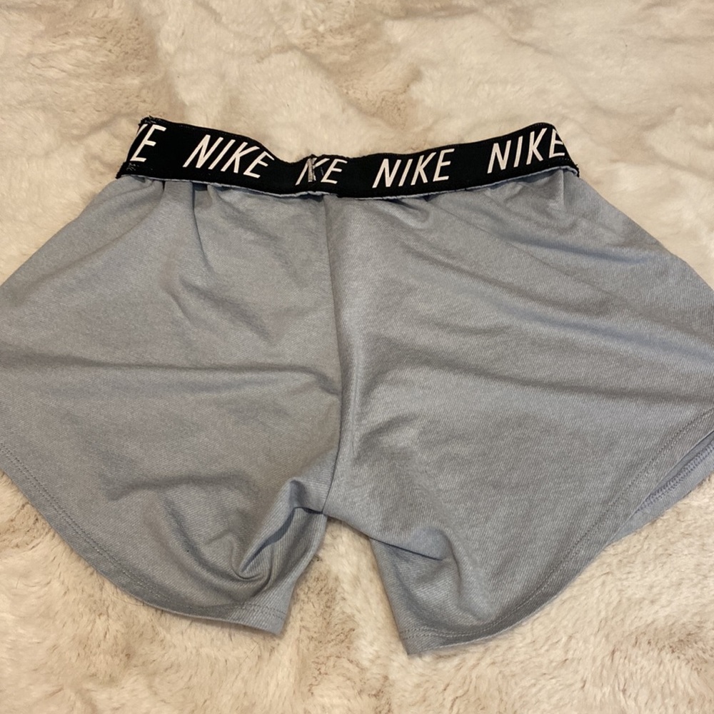 Nike Shorts - Picture 2 of 2